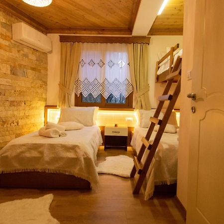 Te Kalaja Rooms Gjirokastër 외부 사진