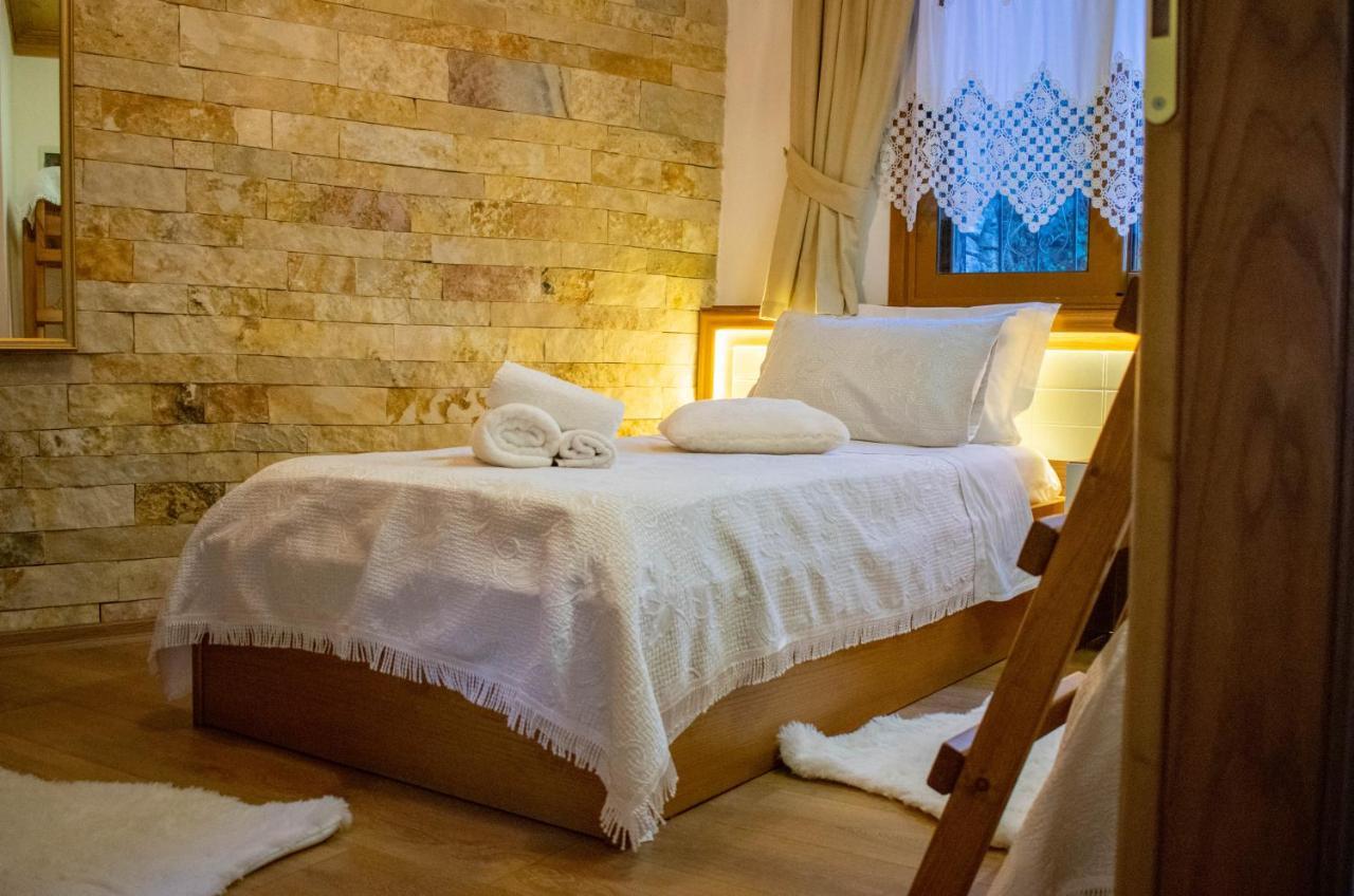 Te Kalaja Rooms Gjirokastër 외부 사진